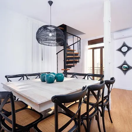 Luxury - Boutique Market Valencia